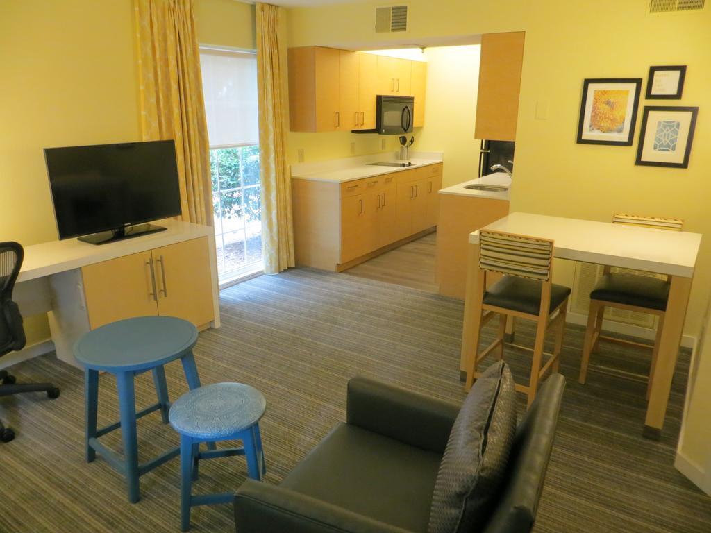 Sonesta Es Suites Atlanta - Perimeter Center North Санди Спрингс Екстериор снимка