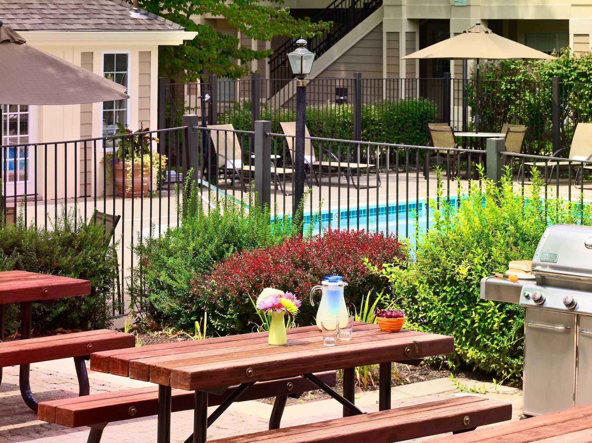 Sonesta Es Suites Atlanta - Perimeter Center North Санди Спрингс Екстериор снимка